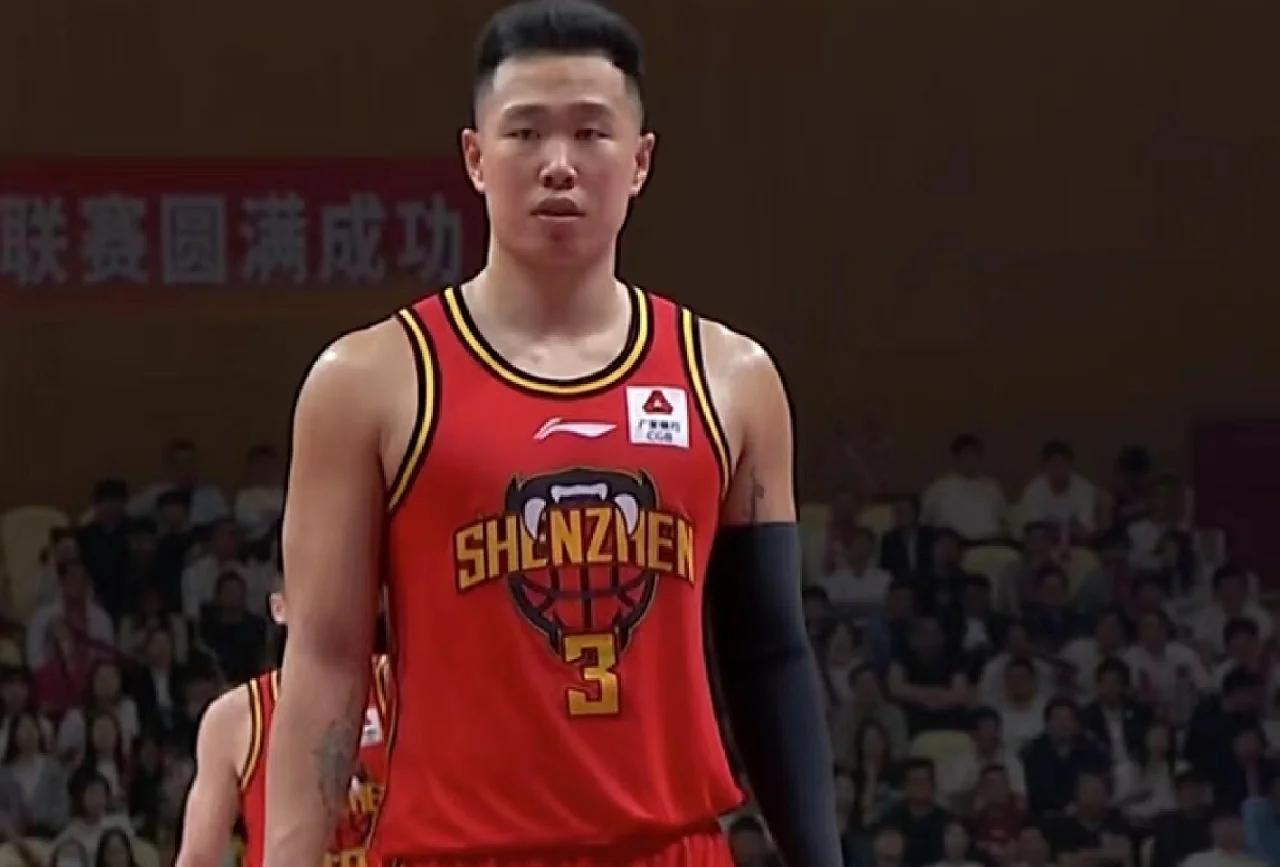 包含赛前德国杯焦点战，浙江稠州复出首秀，话题不断，训练强度明显提升的词条